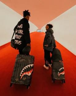 3AM SHARKNAUTICS 2 PC LUGGAGE SET