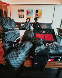 3AM SHARKNAUTICS 22u201d CARRY-ON LUGGAGE