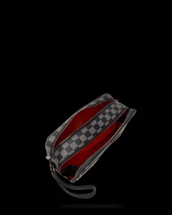 HENNY AIIR TO THE THRONE TOILETRY BAG