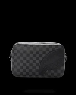 HENNY BLACK TOILETRY BAG