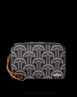 ILLUCHAINS TOILETRY BAG