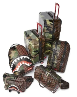 JUNGLE PARIS 29.5u201d FULL-SIZE SHARKITECTURE LUGGAGE