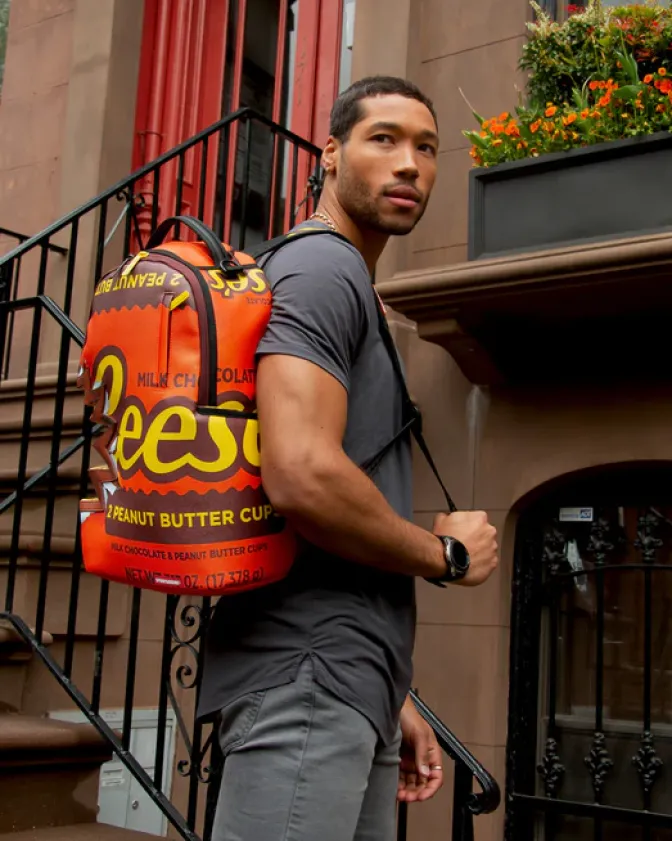 REESE'S SHARK BITE BACKPACK (DLXV)