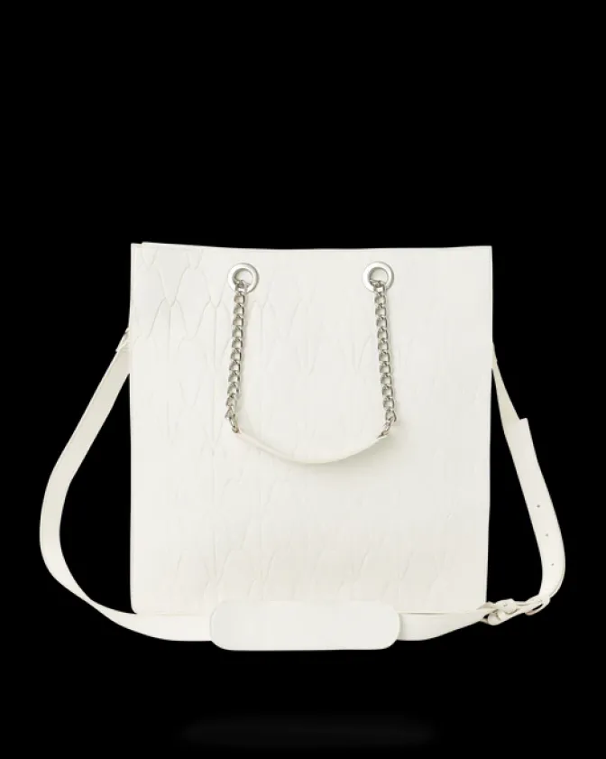 SHARKS OF THE WORLD TOTE